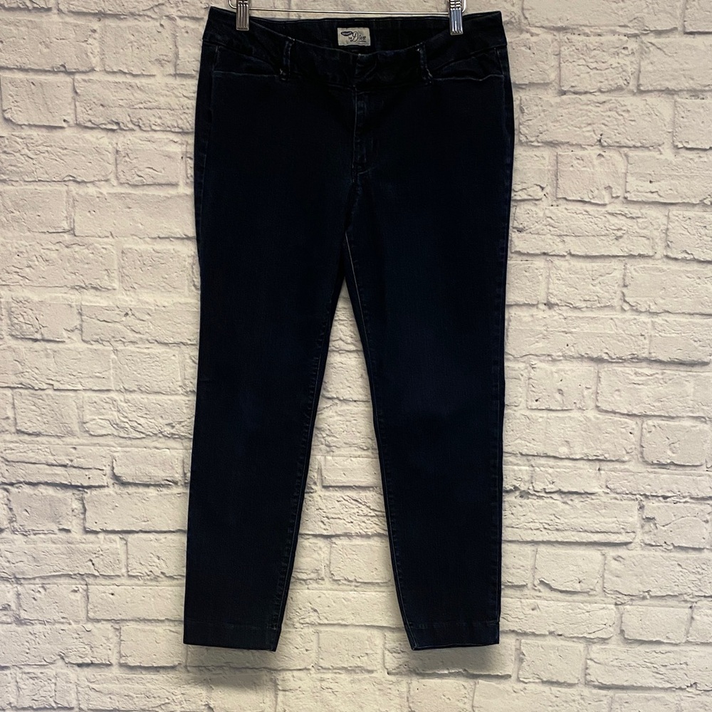 Old Navy The Diva Dark Blue Cropped Jeans Size 8